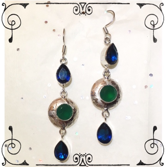 ⛔️ Elegant Emerald & Tourmaline Gemstone Earrings - Picture 2 of 7